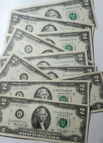 1976 lightly circulated - ✯lightly,
